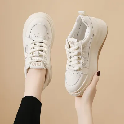 EXOTIC CHARM WOMEN’S CASUAL SHOE